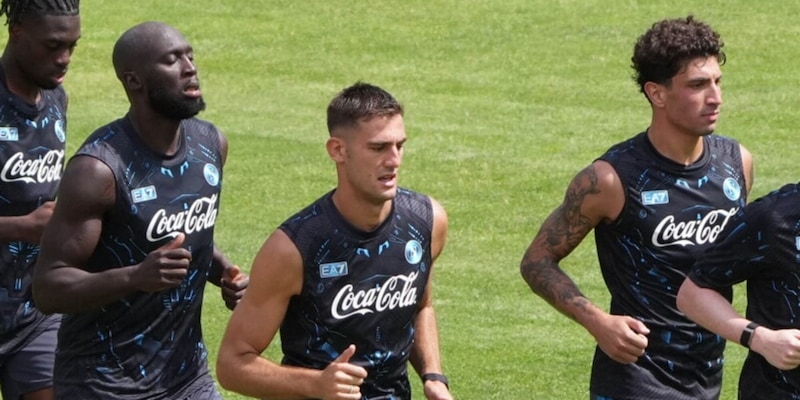 Napoli scatenato sul mercato: Lucca è ufficiale, visite mediche per Beukema 1 Napoli scatenato sul mercato: Lucca è ufficiale, visite mediche per Beukema