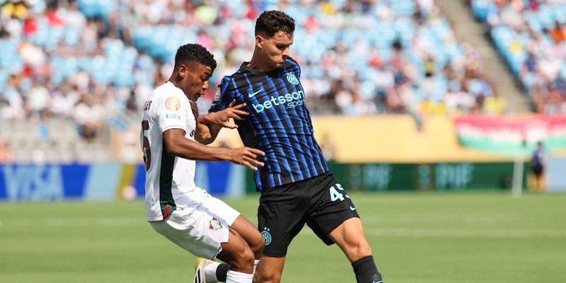 Tripletta Genoa: Carboni con Obrador e Tengstedt 1 Tripletta Genoa: Carboni con Obrador e Tengstedt