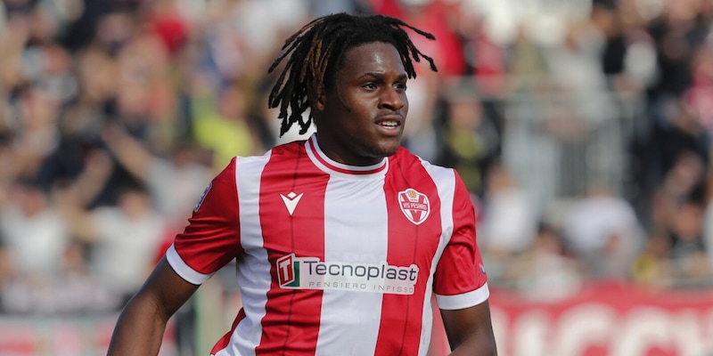 Mercato Juve, l'Inter U23 sfida già la Next Gen: derby d'Italia per Okoro 4 Mercato Juve, l'Inter U23 sfida già la Next Gen: derby d'Italia per Okoro