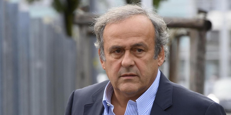 Paura per Platini: furto con scasso nella sua abitazione, rubati venti trofei! 3 Paura per Platini: furto con scasso nella sua abitazione, rubati venti trofei!