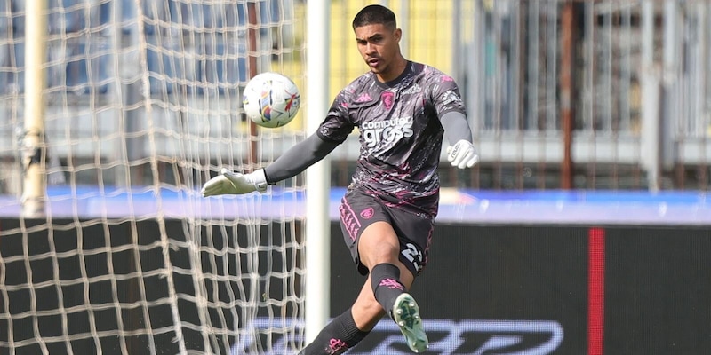 Milan, saluta Vasquez: risolto il contratto del portiere colombiano 3 Milan, saluta Vasquez: risolto il contratto del portiere colombiano