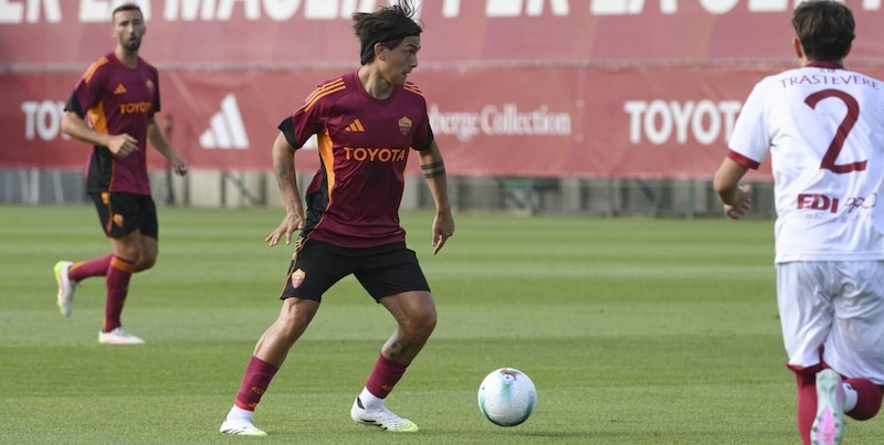 La Roma sfida l’UniPomezia a Trigoria: i dettagli della seconda amichevole 2 La Roma sfida l’UniPomezia a Trigoria: i dettagli della seconda amichevole