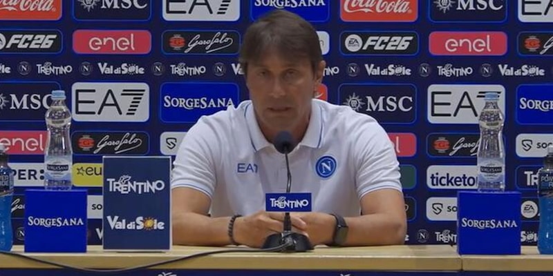 Conte presenta il suo nuovo Napoli: la conferenza in diretta 1 Conte presenta il suo nuovo Napoli: la conferenza in diretta