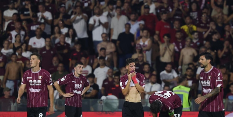 Salernitana, il Tar dichiara inammissibile il ricorso sui playout contro la Sampdoria 3 Salernitana, il Tar dichiara inammissibile il ricorso sui playout contro la Sampdoria