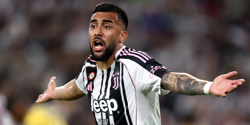 Moggi risolve un problema alla Juve
1 Moggi risolve un problema alla Juve