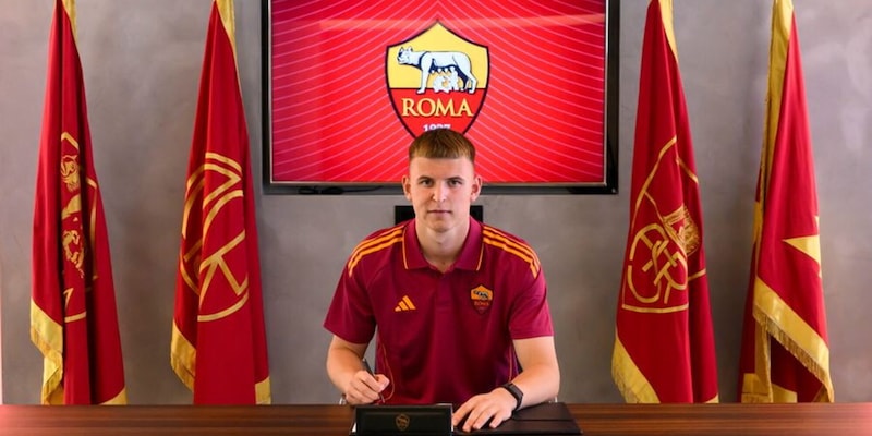Roma, ufficiale l'acquisto di Zelezny: il comunicato 3 Roma, ufficiale l'acquisto di Zelezny: il comunicato