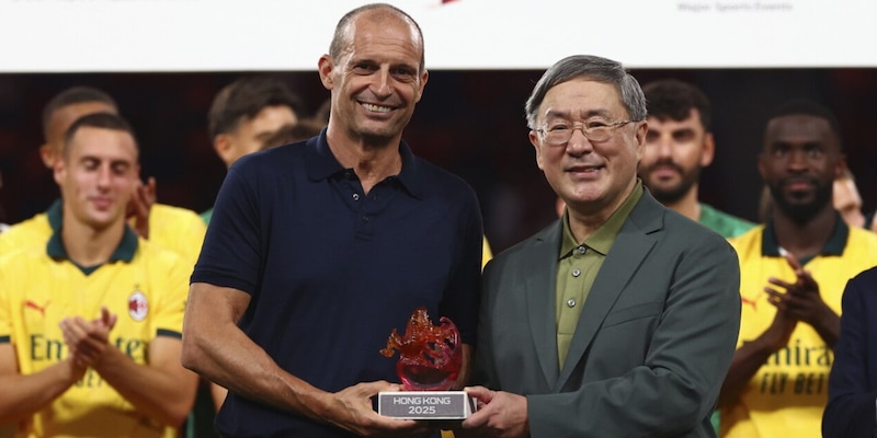 Allegri e il 4-2 al Liverpool: "Milan, alzato il livello di sofferenza. Leao…" 1 Allegri e il 4-2 al Liverpool: "Milan, alzato il livello di sofferenza. Leao…"