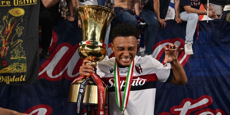 Ndoye, Conte stavolta mastica amaro: la Premier brucia il Napoli, va al Nottingham Forest 1 Ndoye, Conte stavolta mastica amaro: la Premier brucia il Napoli, va al Nottingham Forest