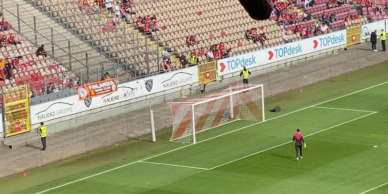 Ve la ricordate questa porta di uno stadio tedesco? C'entrano Totti, l'Italia e... 1 Ve la ricordate questa porta di uno stadio tedesco? C'entrano Totti, l'Italia e...