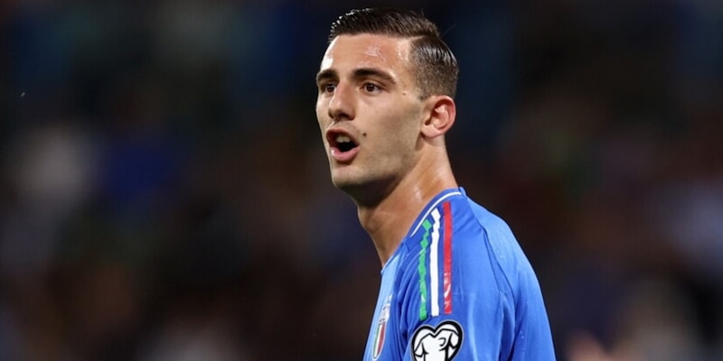 Napoli, Conte scatenato: Lucca dopo Lang, Beukema e De Bruyne! E clausola da 80 mln 1 Napoli, Conte scatenato: Lucca dopo Lang, Beukema e De Bruyne! E clausola da 80 mln