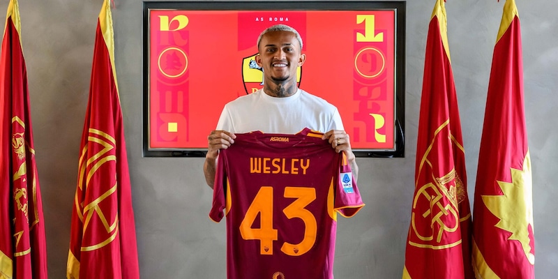 <!--StartFragment --><!--StartFragment -->Wesley alla Roma, è ufficiale. Non andrà in Brasile: si allena subito a Trigoria<!--EndFragment --><!--EndFragment --> 2 <!--StartFragment --><!--StartFragment -->Wesley alla Roma, è ufficiale. Non andrà in Brasile: si allena subito a Trigoria<!--EndFragment --><!--EndFragment -->