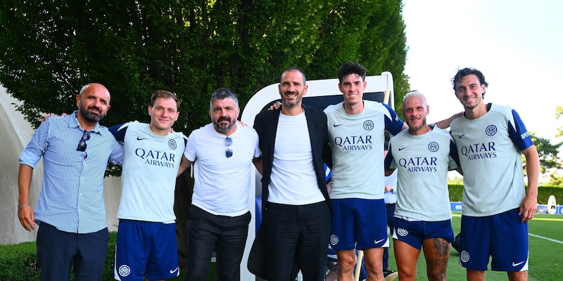 Italia, è la volta dell'Inter: Gattuso, Buffon e Bonucci all'allenamento 4 Italia, è la volta dell'Inter: Gattuso, Buffon e Bonucci all'allenamento