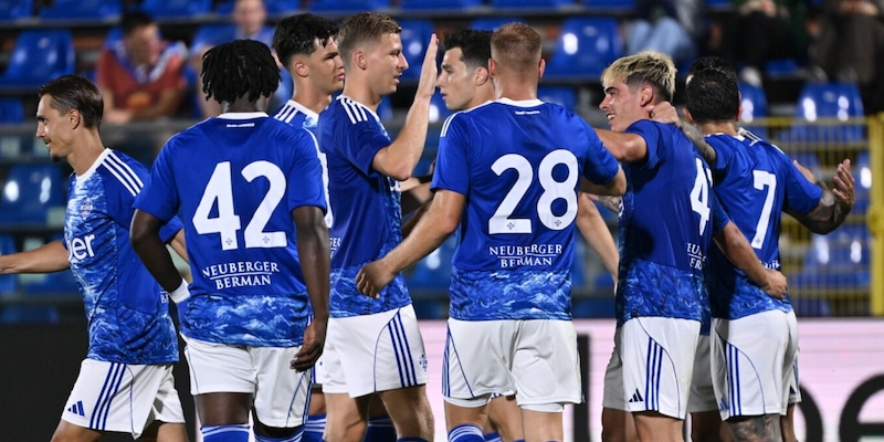 Como, nel 3-1 all'Al-Ahli anche l'autorete di Demiral. Ora finale con Celtic o Ajax 1 Como, nel 3-1 all'Al-Ahli anche l'autorete di Demiral. Ora finale con Celtic o Ajax