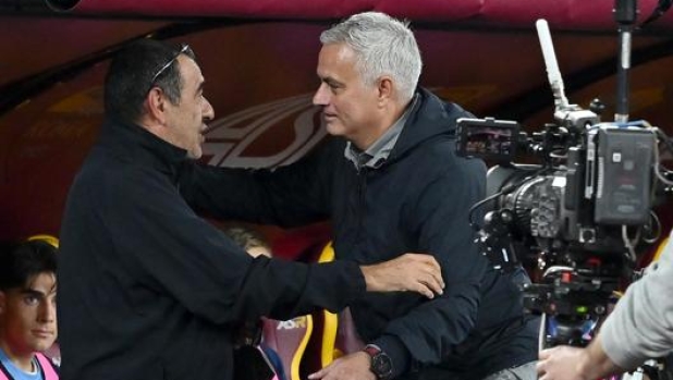 Fenerbahce-Lazio, che sfida tra Mou e Sarri: il pronostico 1 Fenerbahce-Lazio, che sfida tra Mou e Sarri: il pronostico