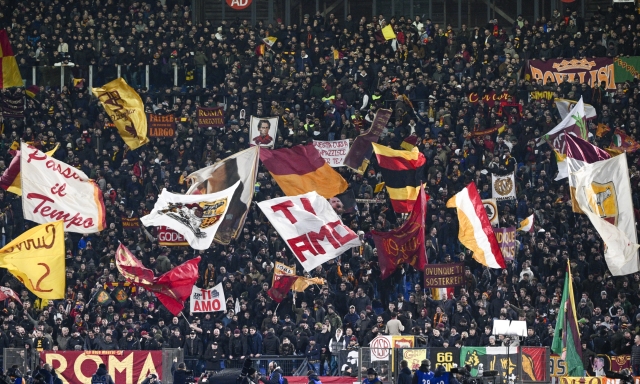 Roma, boom abbonamenti: superate le 40 mila tessere. Sold-out in sole due settimane
