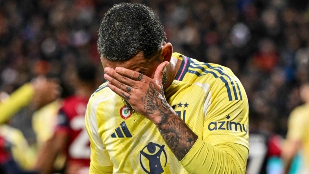 È costato 700mila euro a partita: Douglas Luiz, le tappe di un fallimento totale 1 È costato 700mila euro a partita: Douglas Luiz, le tappe di un fallimento totale