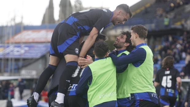 Pisa, buona la prima: 7-0 alla Rappresentativa Valle d'Aosta. Segna anche Louis Buffon 1 Pisa, buona la prima: 7-0 alla Rappresentativa Valle d'Aosta. Segna anche Louis Buffon
