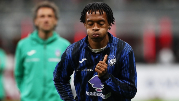 Cuadrado agli ex compagni: "Volevo salutarvi ma... mi hanno tolto dal gruppo" 2 Cuadrado agli ex compagni: "Volevo salutarvi ma... mi hanno tolto dal gruppo"