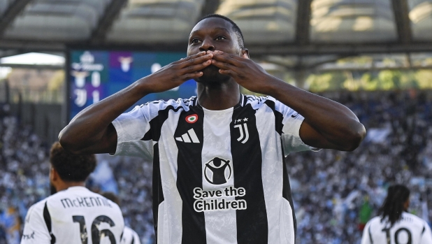 Juve-Psg, braccio di ferro: trattativa a oltranza per Kolo Muani, i dettagli 1 Juve-Psg, braccio di ferro: trattativa a oltranza per Kolo Muani, i dettagli