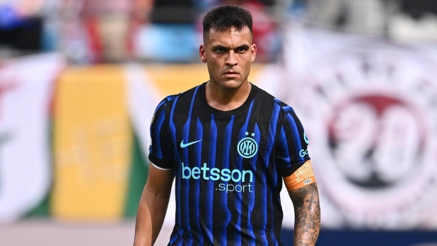 Scudetto, Coppa Italia e Champions: tutte le quote dell'Inter di Chivu 1 Scudetto, Coppa Italia e Champions: tutte le quote dell'Inter di Chivu