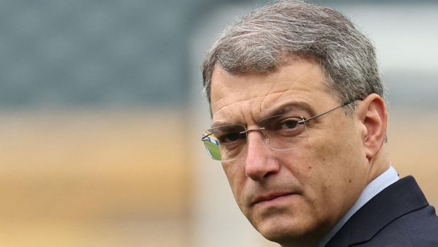 Juve, tocca a Comolli: per ora non ha sciolto nessuno dei nodi che rendono il club prigioniero 1 Juve, tocca a Comolli: per ora non ha sciolto nessuno dei nodi che rendono il club prigioniero