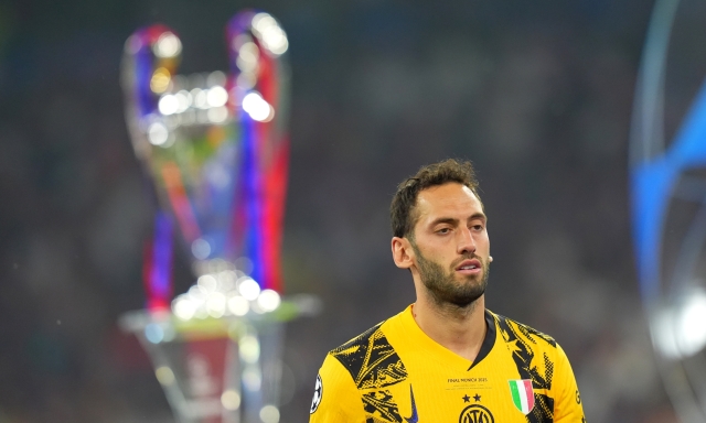 Inter, ultimatum a Calha: si aspetta una mossa da Istanbul. E per Ederson la chiave... è Ancelotti 1 Inter, ultimatum a Calha: si aspetta una mossa da Istanbul. E per Ederson la chiave... è Ancelotti