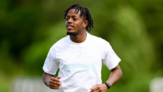 Mbangula può diventare un altro Huijsen? Cosa ci dice il suo percorso alla Juve 1 Mbangula può diventare un altro Huijsen? Cosa ci dice il suo percorso alla Juve
