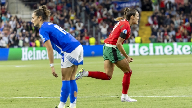 Italia, peccato! Il Portogallo pareggia all'89' e rimanda la qualificazione delle azzurre ai quarti 1 Italia, peccato! Il Portogallo pareggia all'89' e rimanda la qualificazione delle azzurre ai quarti
