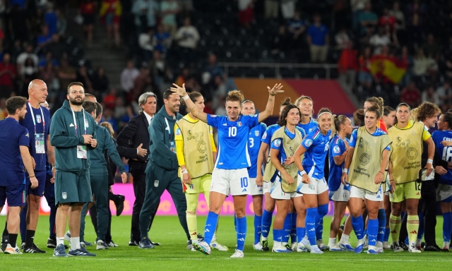 Girelli & co, l'omaggio di Mattarella: dopo la beffa in semifinale, domani azzurre al Quirinale 1 Girelli & co, l'omaggio di Mattarella: dopo la beffa in semifinale, domani azzurre al Quirinale