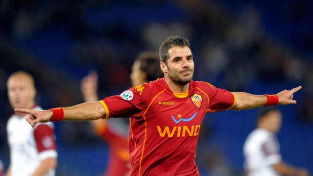 Da Capello e Aldair a Tommasi e Perrotta: quanti campioni per Roma-Everton Legends 1 Da Capello e Aldair a Tommasi e Perrotta: quanti campioni per Roma-Everton Legends