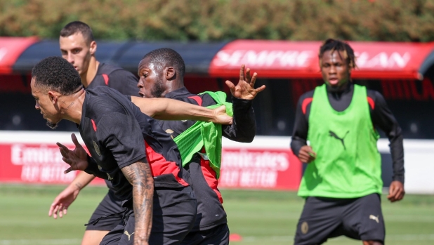 Forbici Milan: da Bennacer e Musah a Okafor e Chukwueze, 8 uomini da tagliare 1 Forbici Milan: da Bennacer e Musah a Okafor e Chukwueze, 8 uomini da tagliare