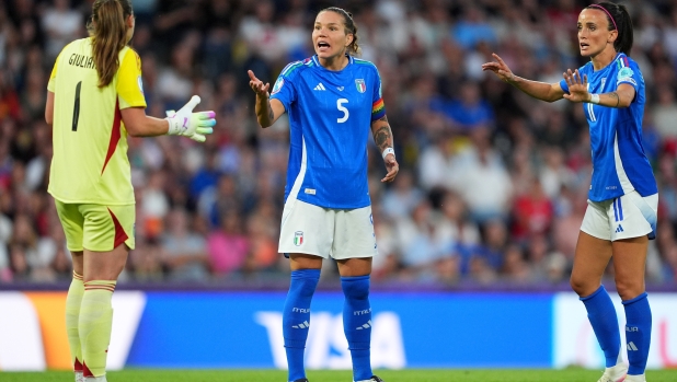 LIVE Alle 21 Italia-Norvegia per un posto in semifinale. Giugliano e Bonansea dal 1' 3 LIVE Alle 21 Italia-Norvegia per un posto in semifinale. Giugliano e Bonansea dal 1'