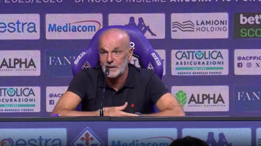 Pioli: "Allegri non ci vede in zona Champions? L'ho già scritto sulla lavagna..." 2 Pioli: "Allegri non ci vede in zona Champions? L'ho già scritto sulla lavagna..."