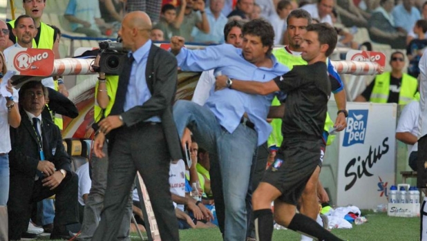 Buffon ha scelto Baldini per l'U21. Dalle 67 bestemmie al calcio a Di Carlo, le gaffe di Silvio 2 Buffon ha scelto Baldini per l'U21. Dalle 67 bestemmie al calcio a Di Carlo, le gaffe di Silvio