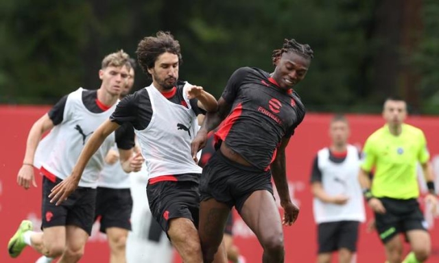 Scatta la tournée del Milan in Oriente: amichevoli deluxe e strategie di marketing 1 Scatta la tournée del Milan in Oriente: amichevoli deluxe e strategie di marketing