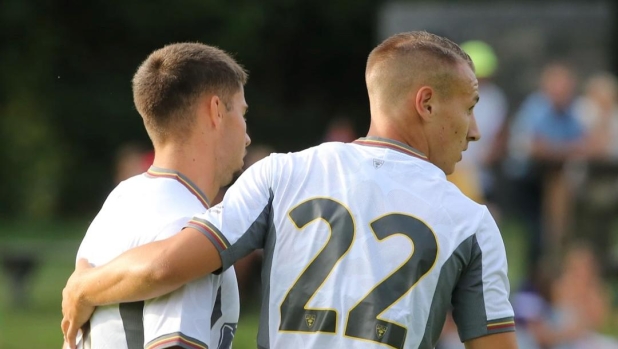 Camarda trascina il Lecce alla vittoria con una tripletta: il Natz cade 11-0 3 Camarda trascina il Lecce alla vittoria con una tripletta: il Natz cade 11-0