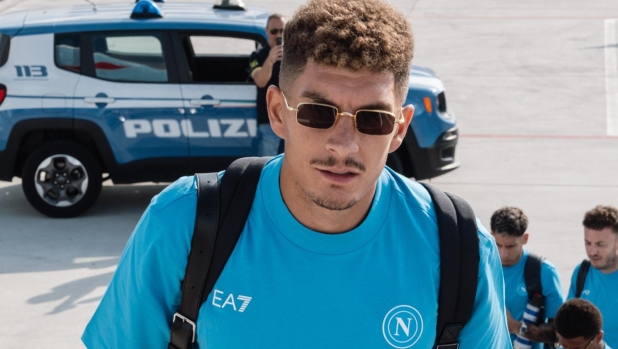 Di Lorenzo carica il Napoli: "Difenderemo lo scudetto. Servono tutti, il gruppo lo sappia" 1 Di Lorenzo carica il Napoli: "Difenderemo lo scudetto. Servono tutti, il gruppo lo sappia"
