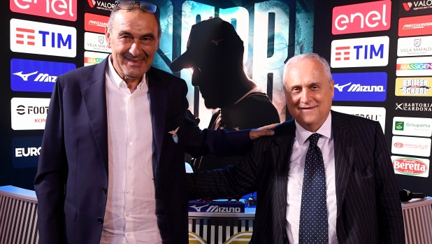 Sarri: "Lazio, niente alibi". Lotito: "L'indice di liquidità è un indice di stupidità" 1 Sarri: "Lazio, niente alibi". Lotito: "L'indice di liquidità è un indice di stupidità"