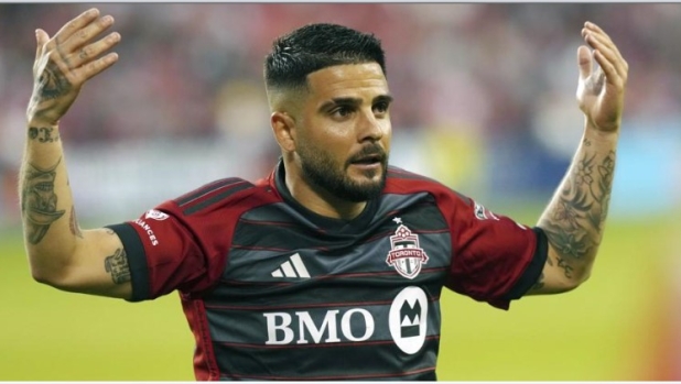 Anche Insigne torna in Italia? Per i bookie pronta l'offerta: le quote 1 Anche Insigne torna in Italia? Per i bookie pronta l'offerta: le quote