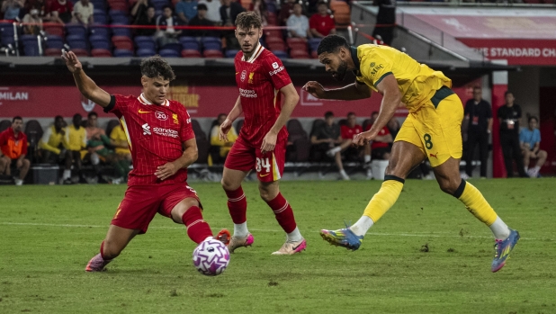 Liverpool-Milan, le pagelle: Leao (8,5) fa impazzire Van Dijk (4,5). Okafor da 8! 2 Liverpool-Milan, le pagelle: Leao (8,5) fa impazzire Van Dijk (4,5). Okafor da 8!