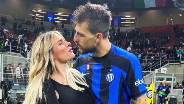 Lady Acerbi: "Quanta solitudine i primi mesi con Francesco. Poi mi sono abituata" 1 Lady Acerbi: "Quanta solitudine i primi mesi con Francesco. Poi mi sono abituata"