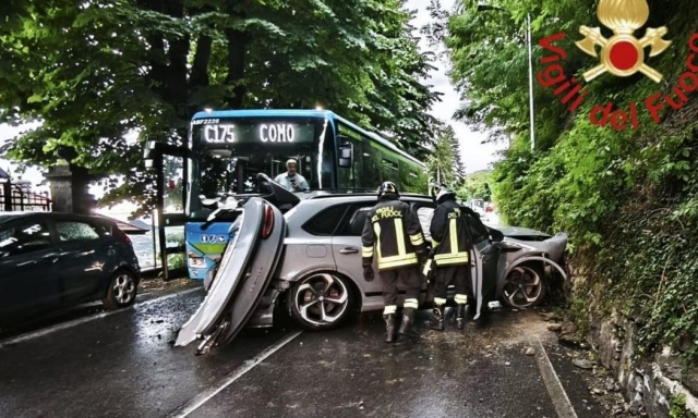 Caqueret, che spavento a Como! Con il Suv contro un bus 1 Caqueret, che spavento a Como! Con il Suv contro un bus