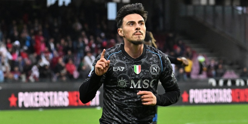 L'offerta del Napoli per Elmas e la richiesta del Lipsia 1 L'offerta del Napoli per Elmas e la richiesta del Lipsia