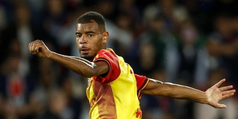 Napoli, casting continuo sul mercato: Diouf è l'idea nuova per il centrocampo 3 Napoli, casting continuo sul mercato: Diouf è l'idea nuova per il centrocampo
