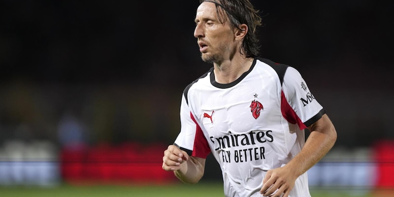Da Modric a Dzeko, ‘vecchietti’ a chi. La Serie A scopre l’usato sicuro 3 Da Modric a Dzeko, ‘vecchietti’ a chi. La Serie A scopre l’usato sicuro