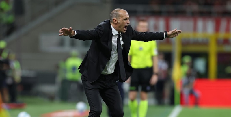 Milan, Allegri chiude la porta: priorit&agrave; alla difesa