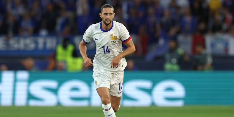 Marsiglia, Rabiot sul mercato dopo la lite con Rowe: le squadre su di lui 1 Marsiglia, Rabiot sul mercato dopo la lite con Rowe: le squadre su di lui