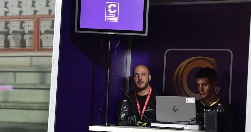 Serie C, l'esordio del Football Video Support: cosa è successo e quando è stato usato 1 Serie C, l'esordio del Football Video Support: cosa è successo e quando è stato usato