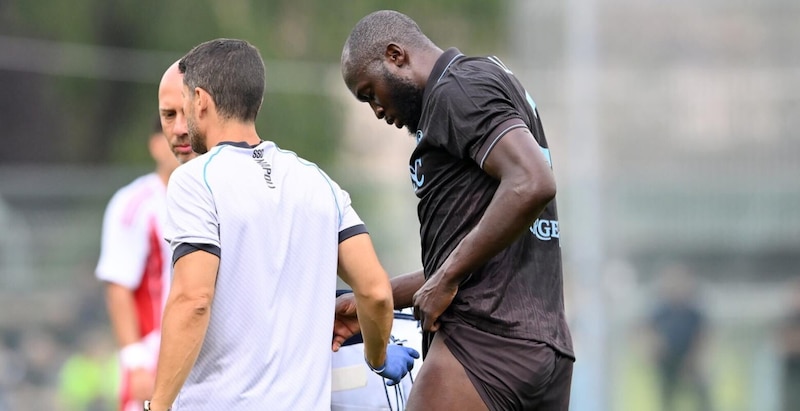 Napoli, Lukaku &egrave; carico: l'emozionante messaggio per i tifosi dopo l'infortunio