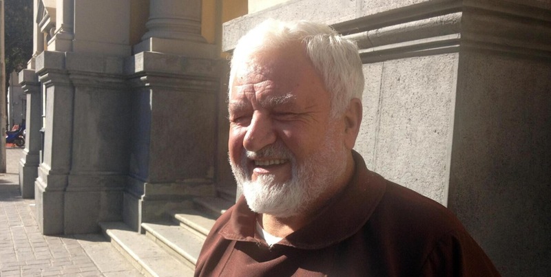 Morto a Cosenza padre Fedele Bisceglia, il frate-ultr&agrave; degli ultimi&nbsp;